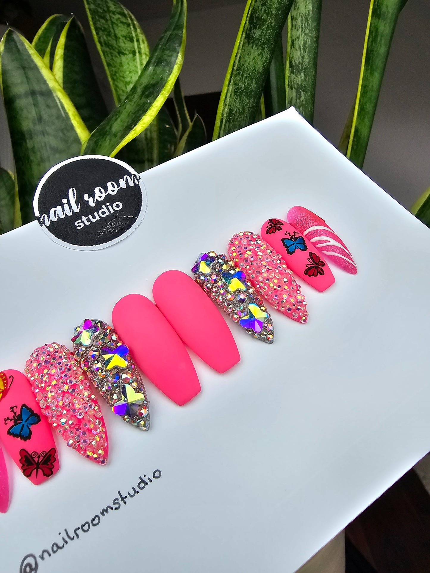 Prêt à expédier : Taille S - Long cercueil et long talon aiguille - Pixie Bubble Gum