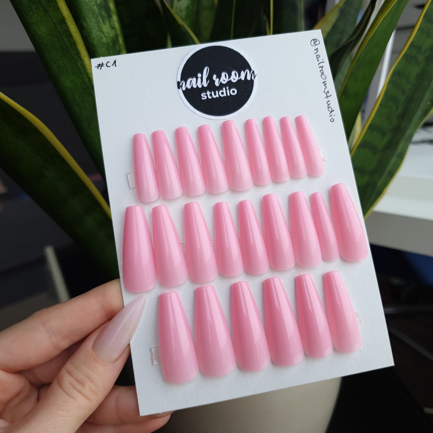 Prêt-à-porter instantané - 24 ongles - #C1 Rose clair