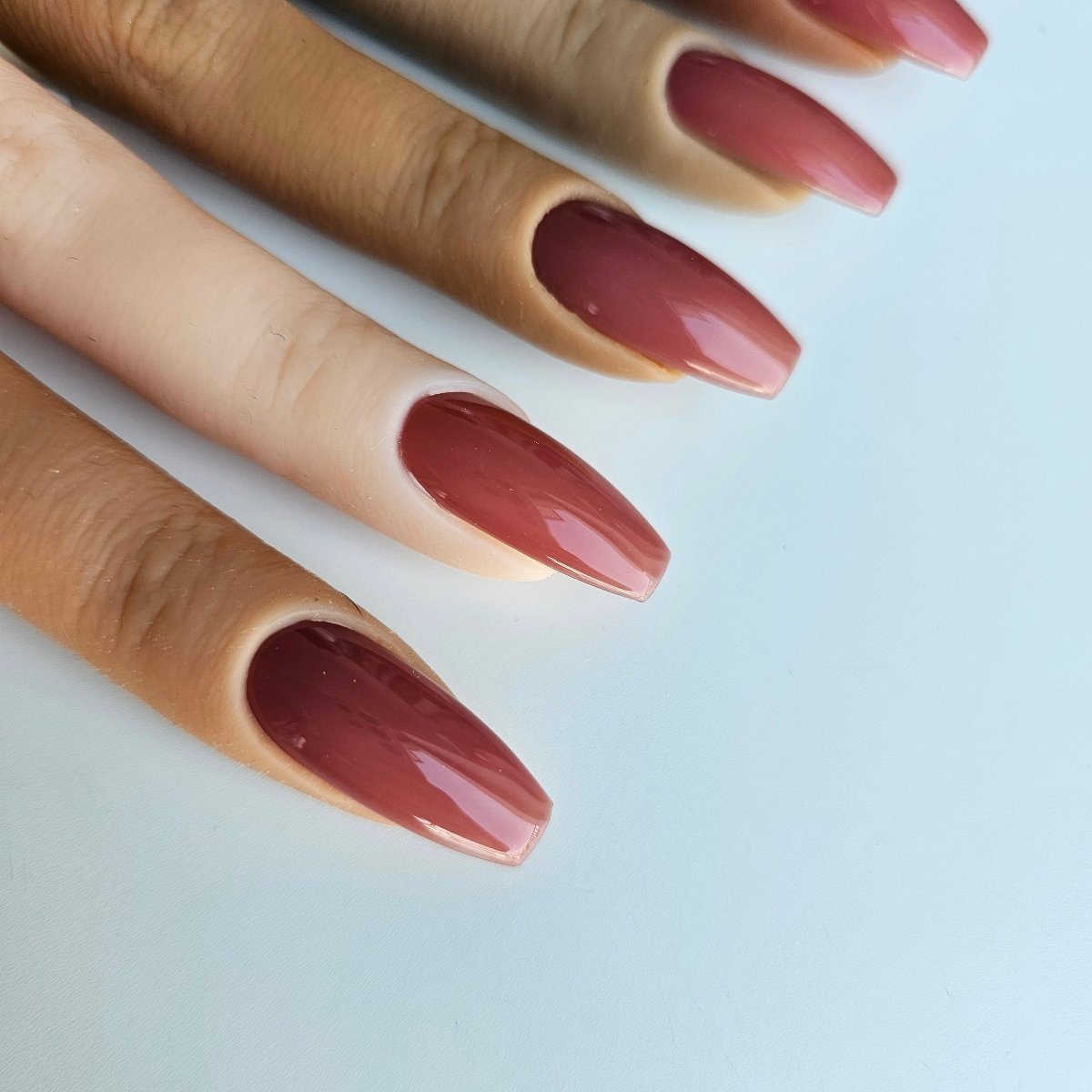 High-quality dusty rose PressOn nails, deep pink-purple artificial nails - a stylish fall and winter option for warm skin tones