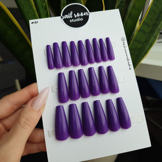 INSTANT READY TO WEAR - 21 nails - #A1 Purple