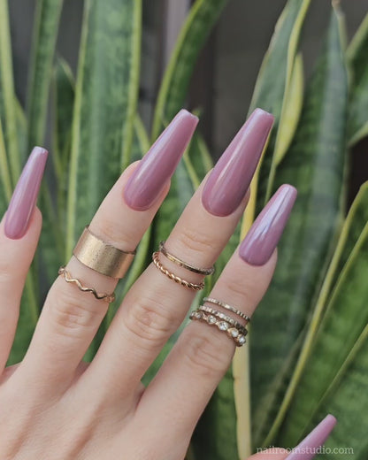 Made To Order: Shimmer Glaze Mauve